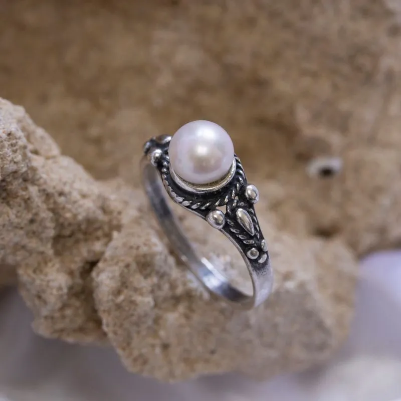 925 Sterling Silver Round White Pearl 5mm Ring