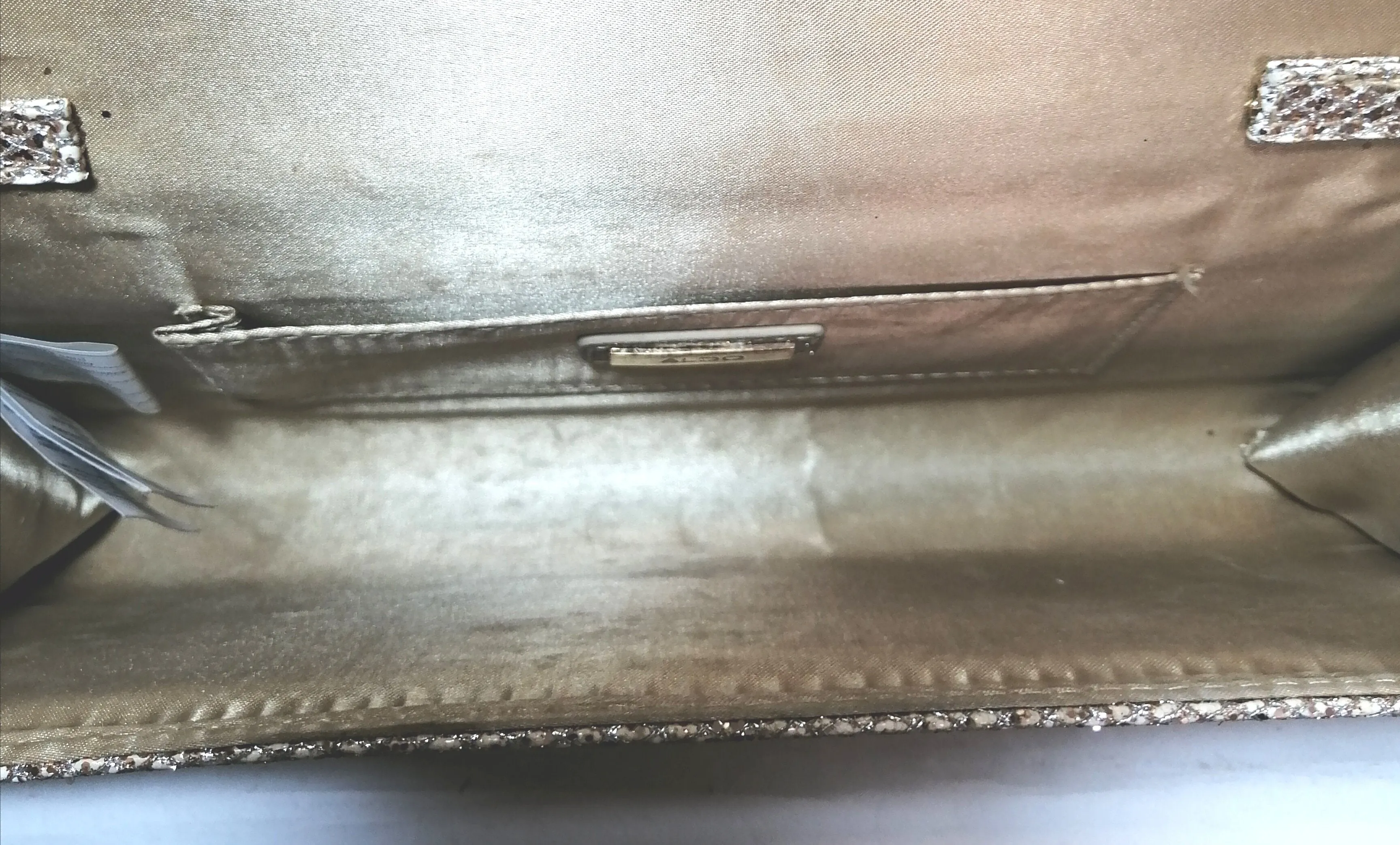ALDO Gold Glitter Clutch | Pre Loved |