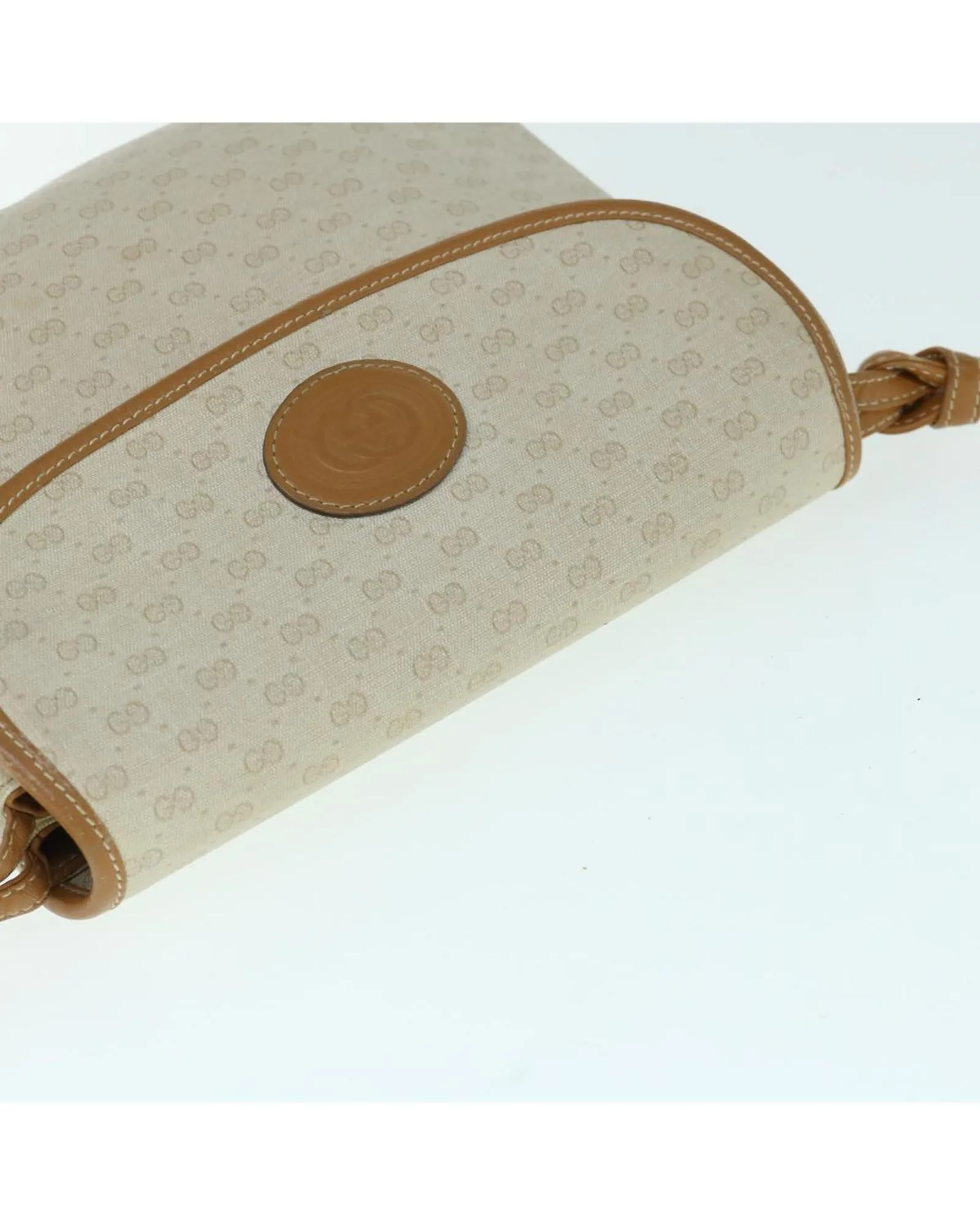 Beige Micro GG Supreme Shoulder Bag - Italian-Made Luxury Accessory