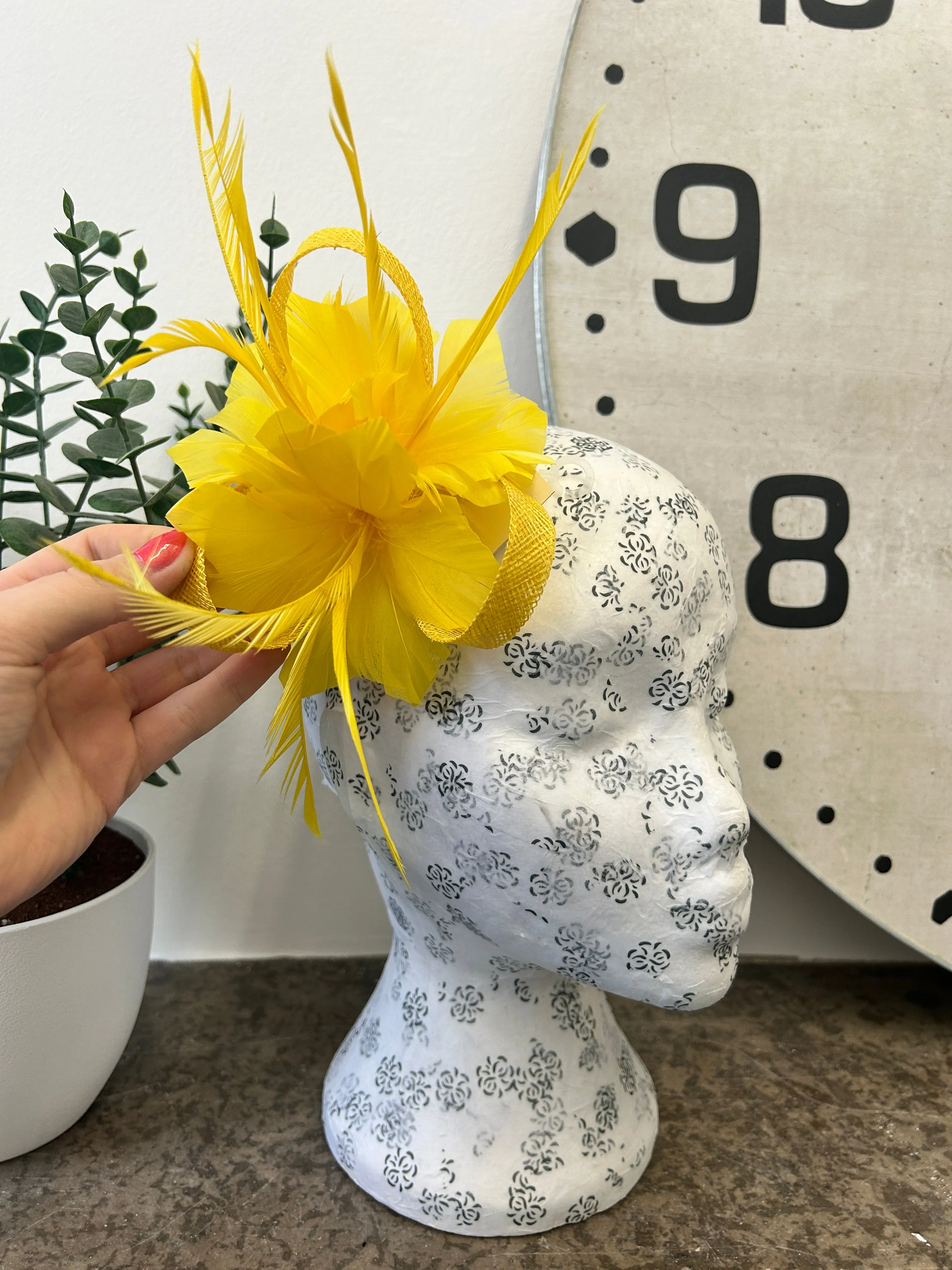 Charlotte Fascinator Clip (18 colours)