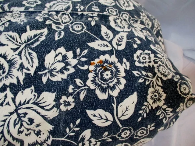 GAP Floral Canvas Tote Bag Purse Carryall Beach Book Crossbody BLUE WHITE