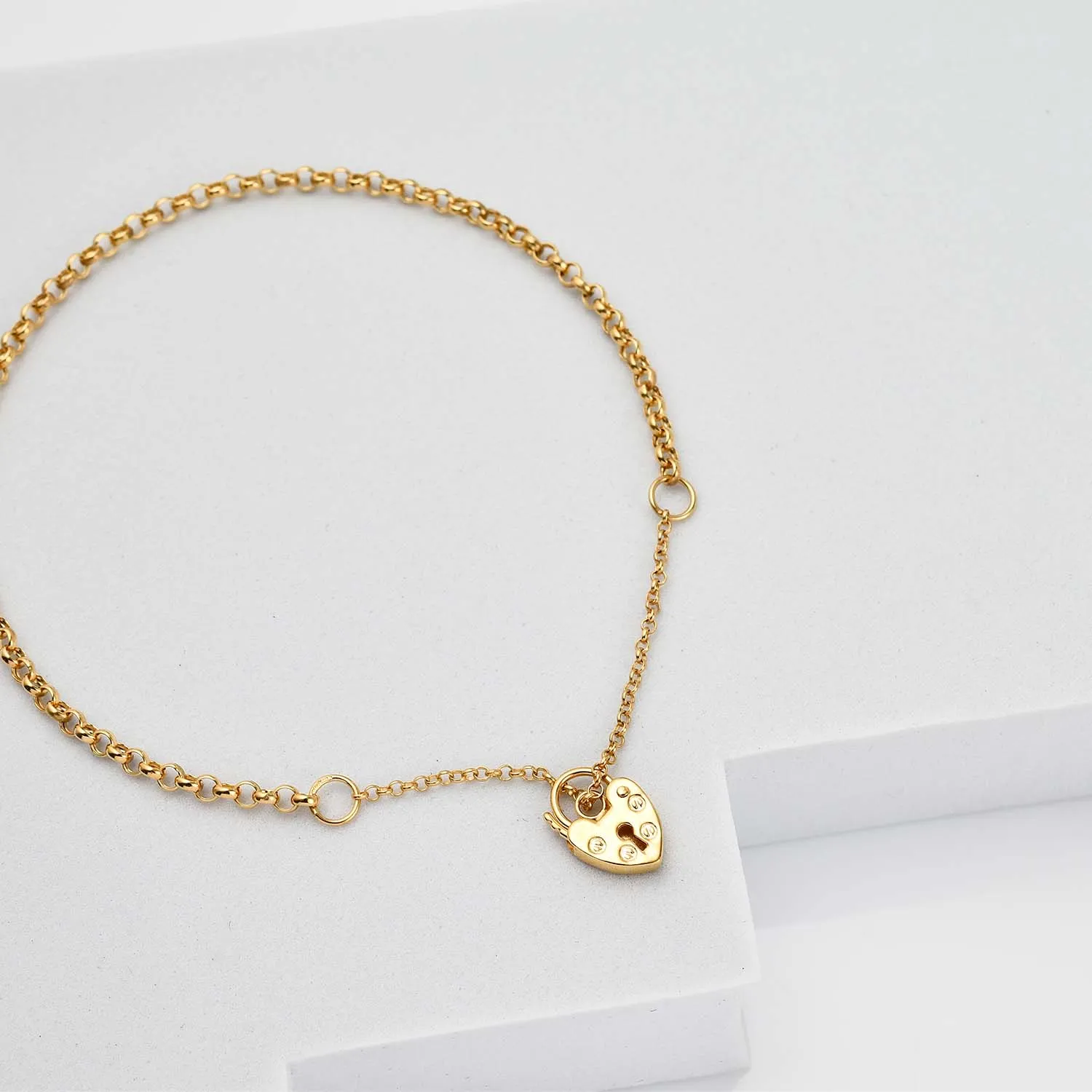 Ouro Love Locked 9K Gold Bracelet