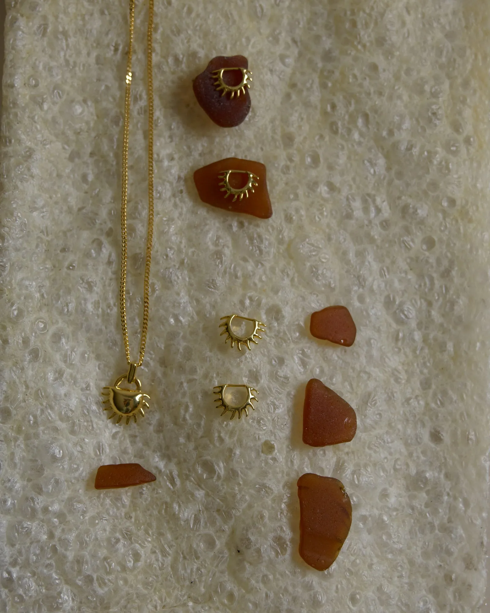 Solida Pendant