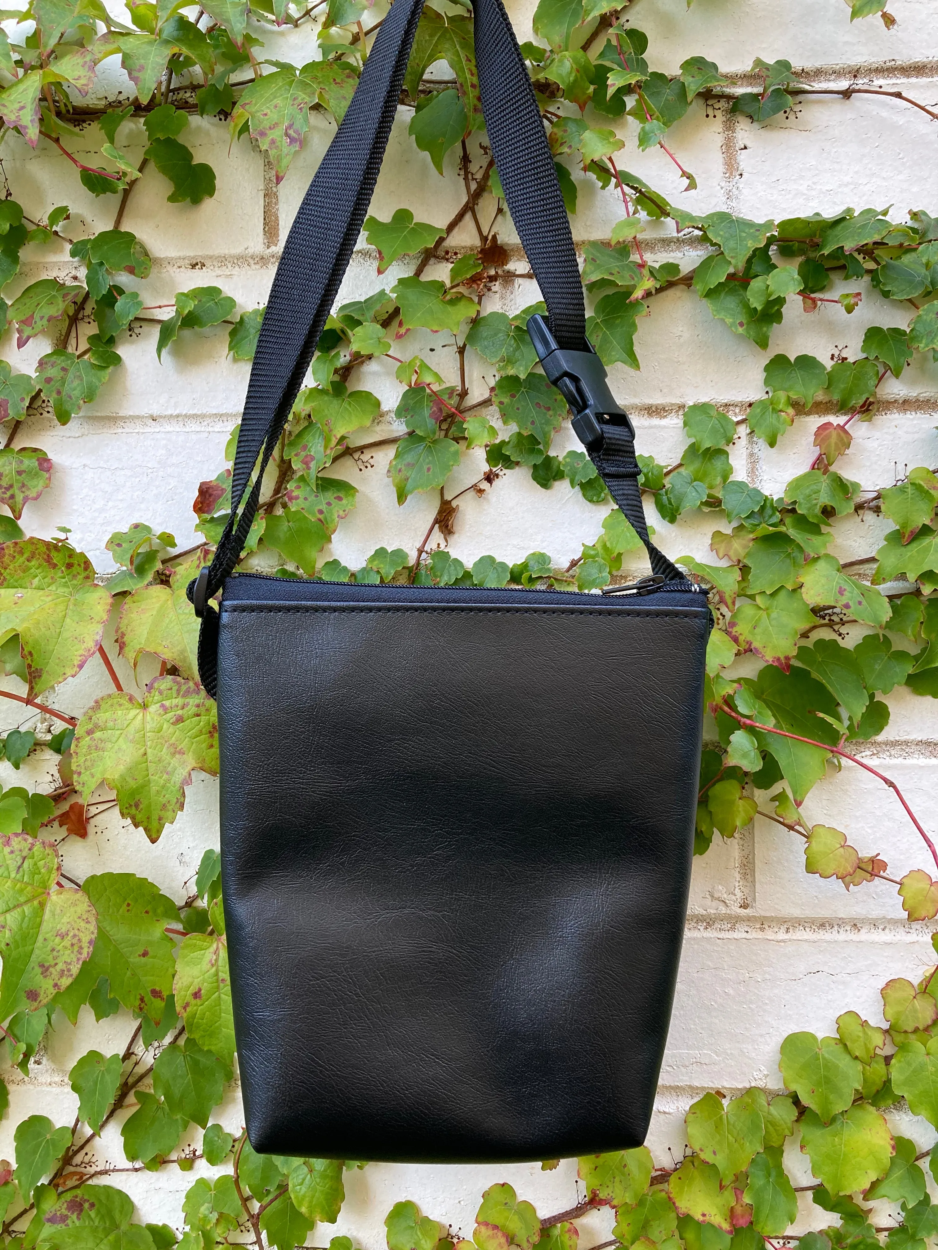 Topsy Bag - Sale FM30