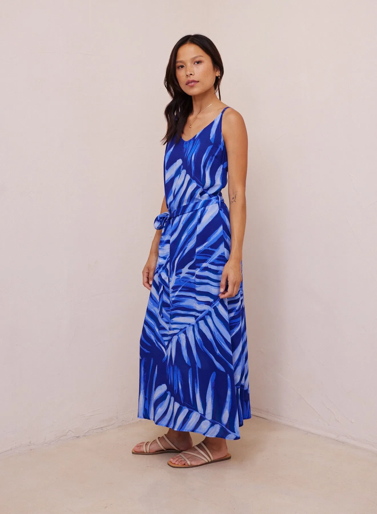 V-Neck Sleeveless Midi Dress - Bayside Palm Print